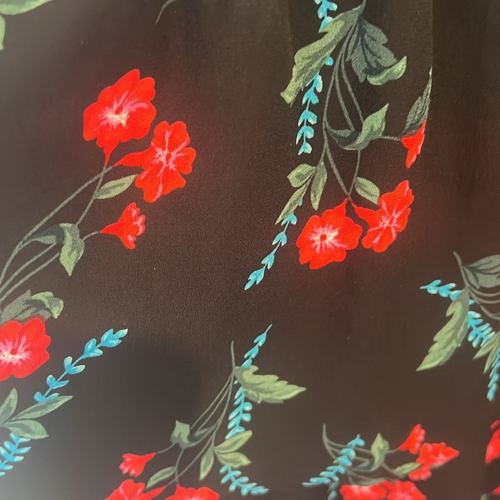 Dress - Picture 4 of 4